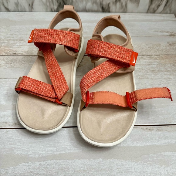 Nike Womens Sz 9.5 Vista Sandals Red Khaki Beach Outdoor Granolacore Gorpcore - Picture 7 of 10